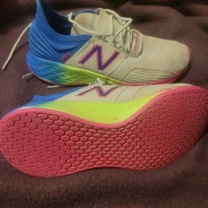 Girls size 3 New Balance fresh foam roav tennis shoes